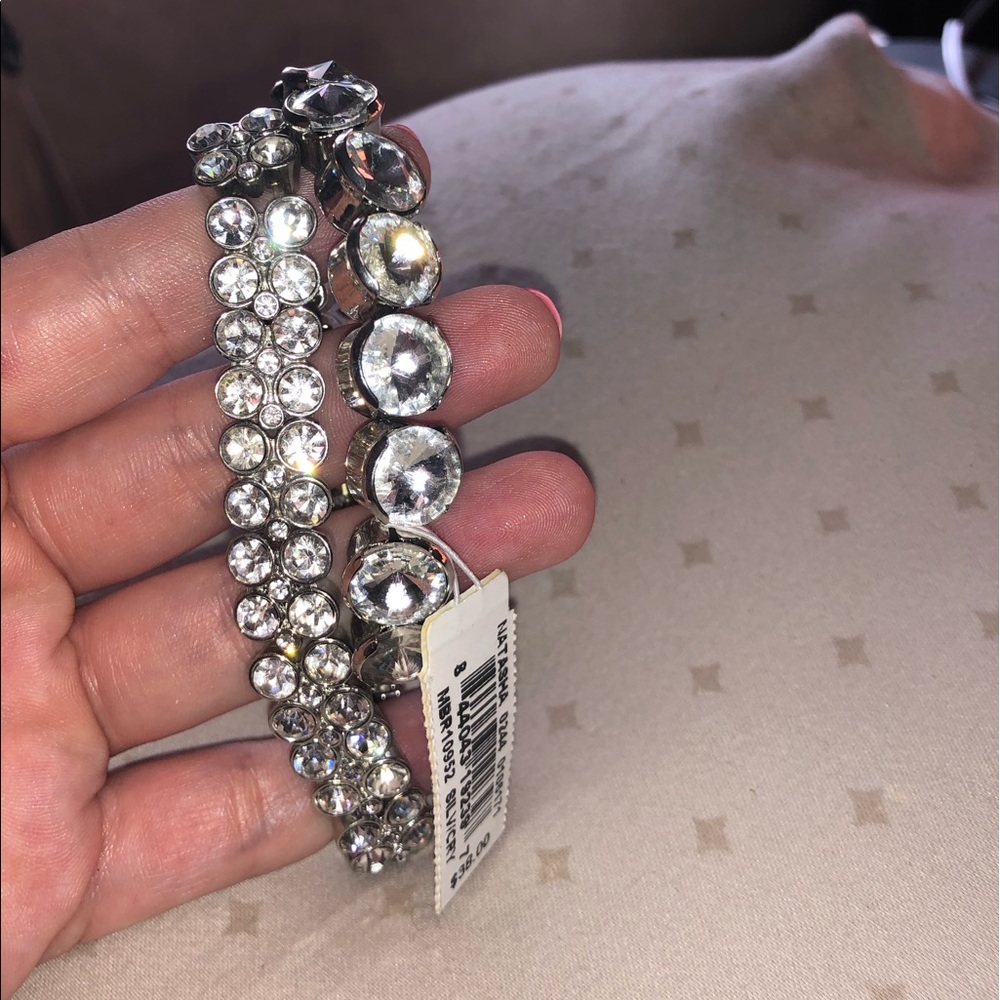 2 bracelets